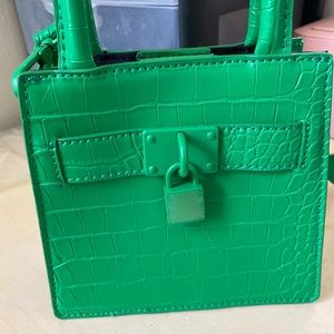 Green forever 21 purse